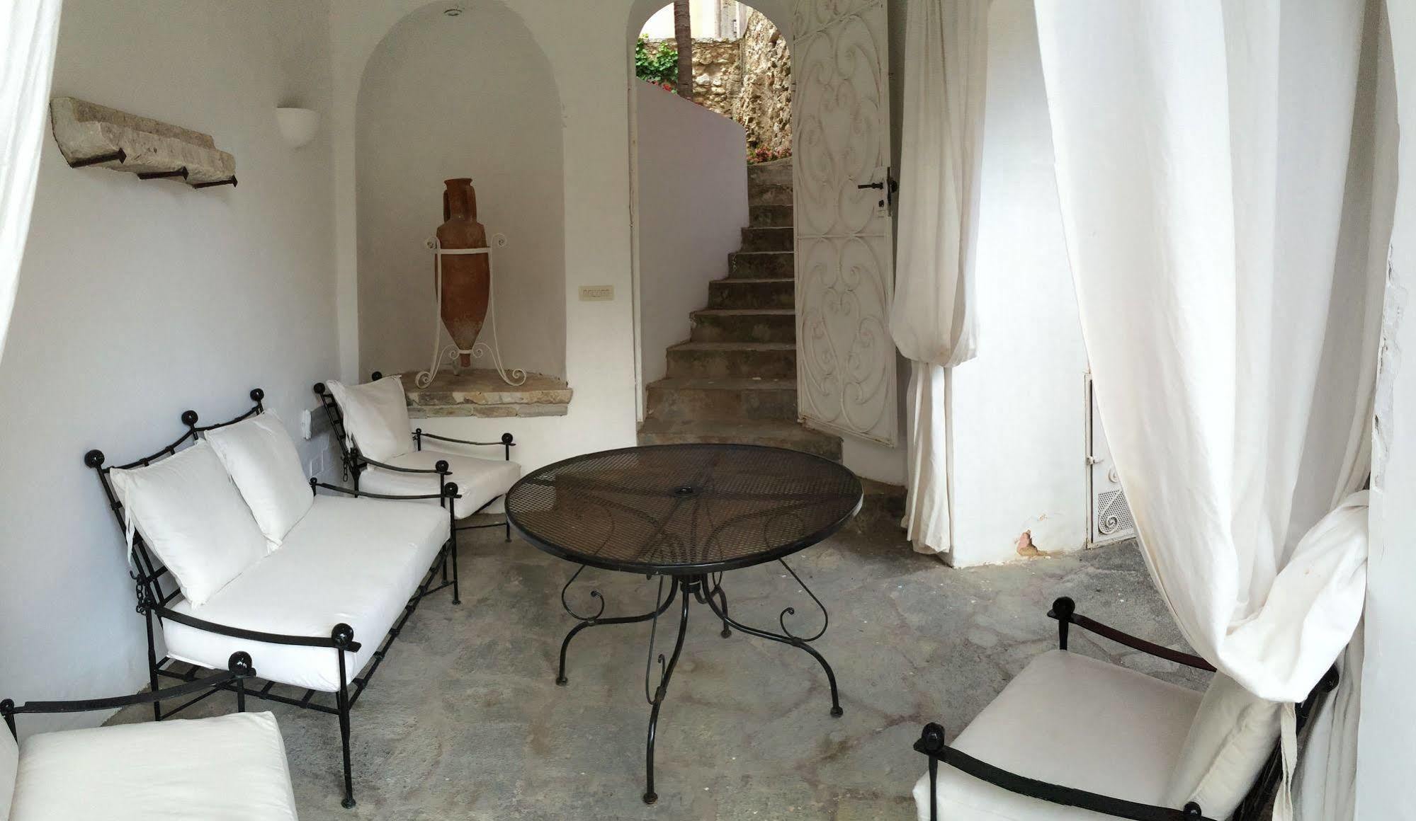Capri Villa Bismarck Luaran gambar